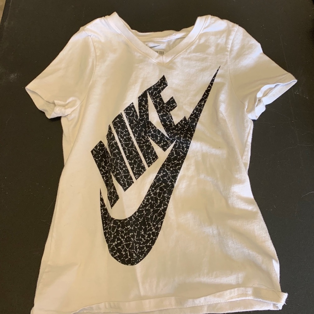 Nike T-shirt